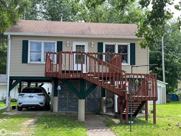 792 Water Street North, Carman, IL 61425