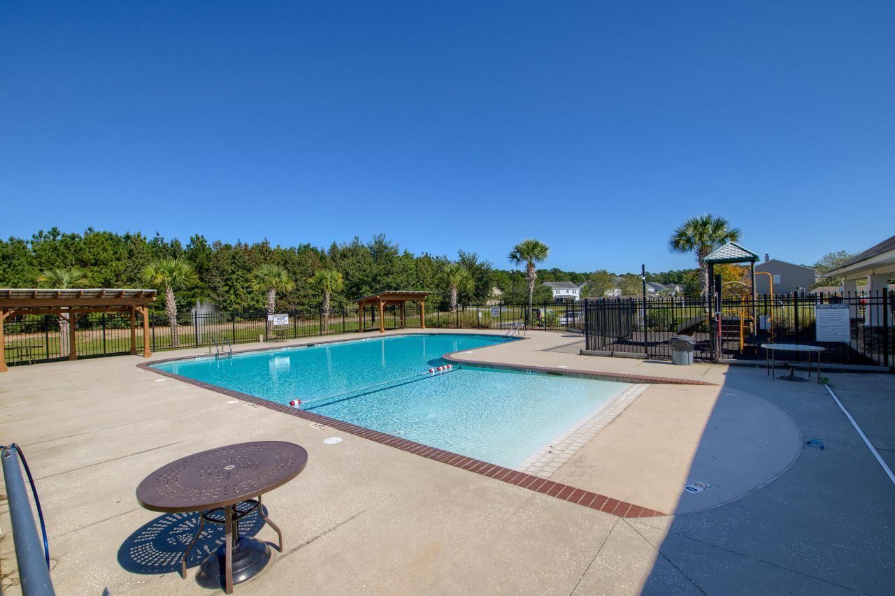 212 Longford Drive Photo 48