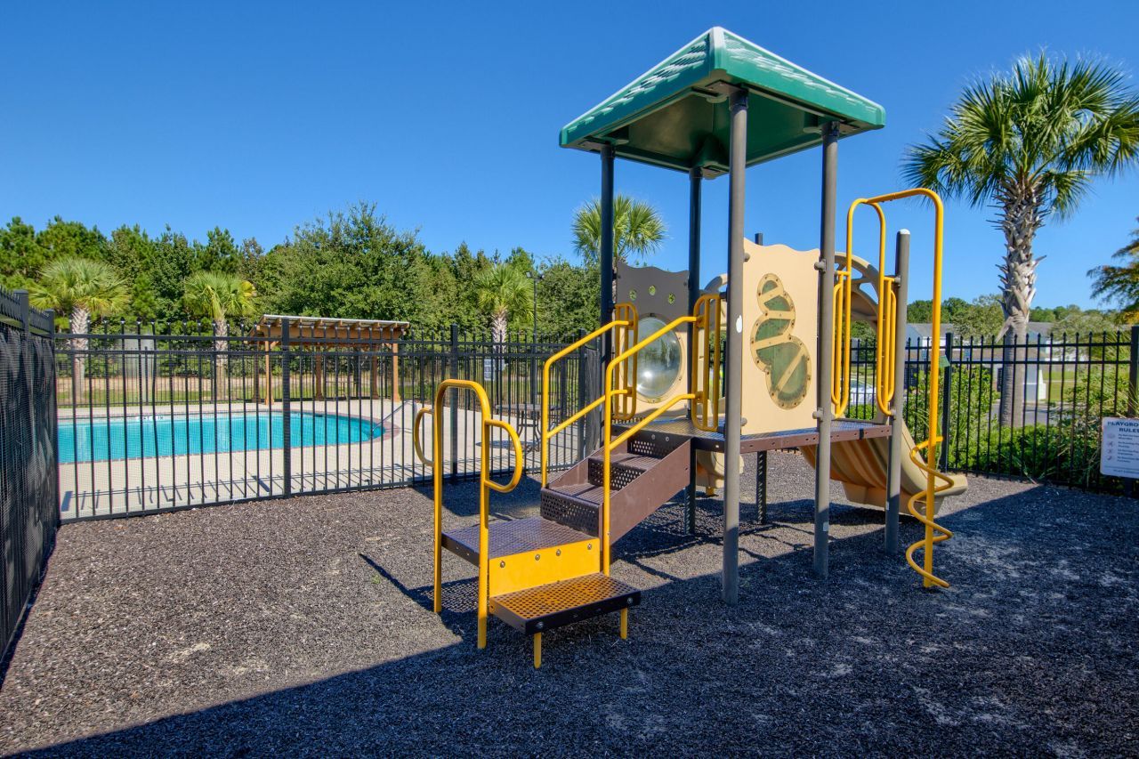 212 Longford Drive Photo 50