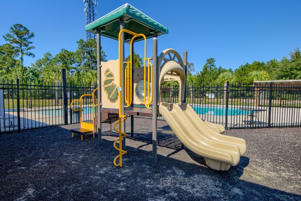 212 Longford Drive Photo 51