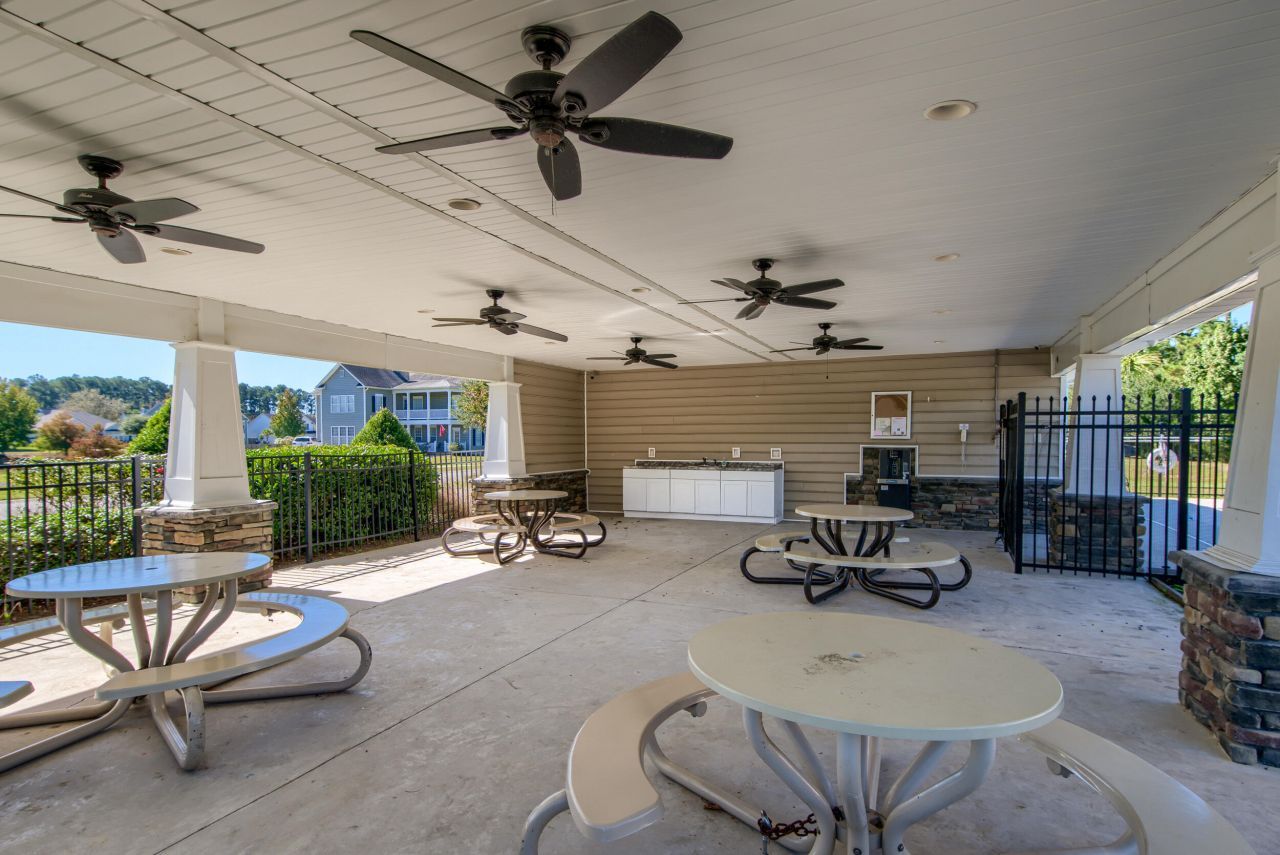 212 Longford Drive Photo 52