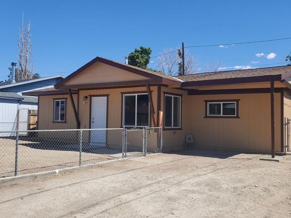 122 Harrison Street, Hawthorne, NV 89415