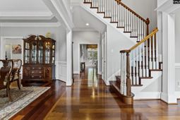 247 Gallantry Drive photo 4