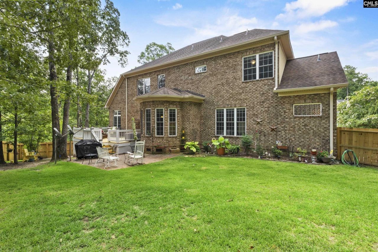 247 Gallantry Drive Photo 50