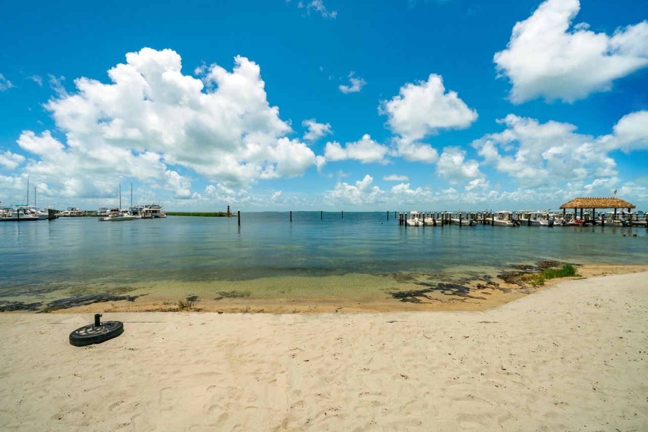 87200 Overseas Highway, Unit B9, Islamorada, FL 33036 Photo