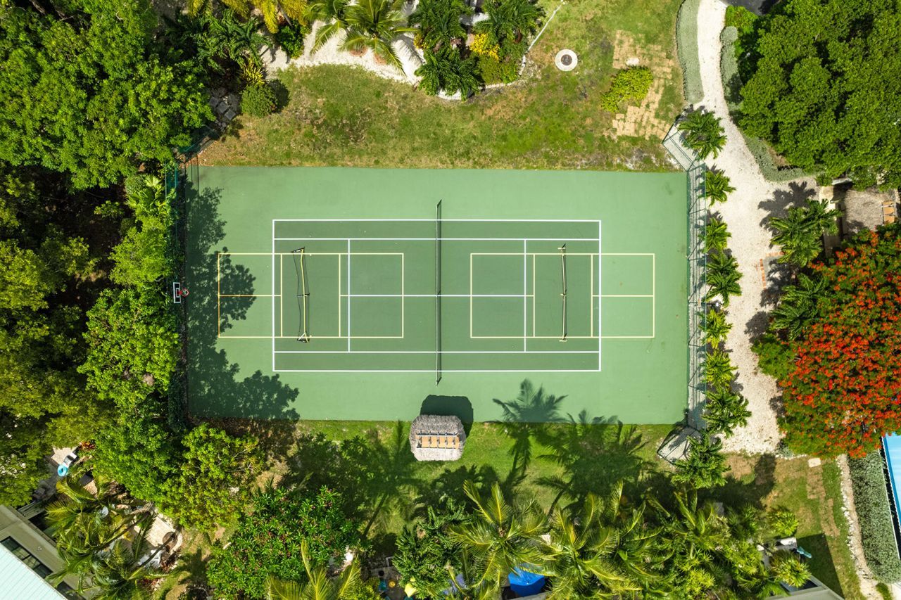 87200 Overseas Highway, Unit B9, Islamorada, FL 33036 Photo