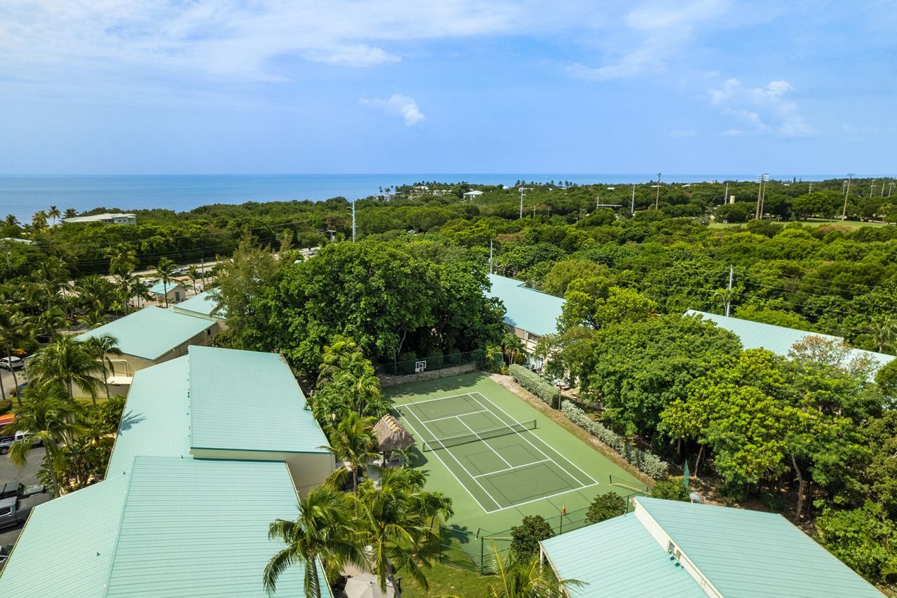 87200 Overseas Highway, Unit B9, Islamorada, FL 33036 Photo
