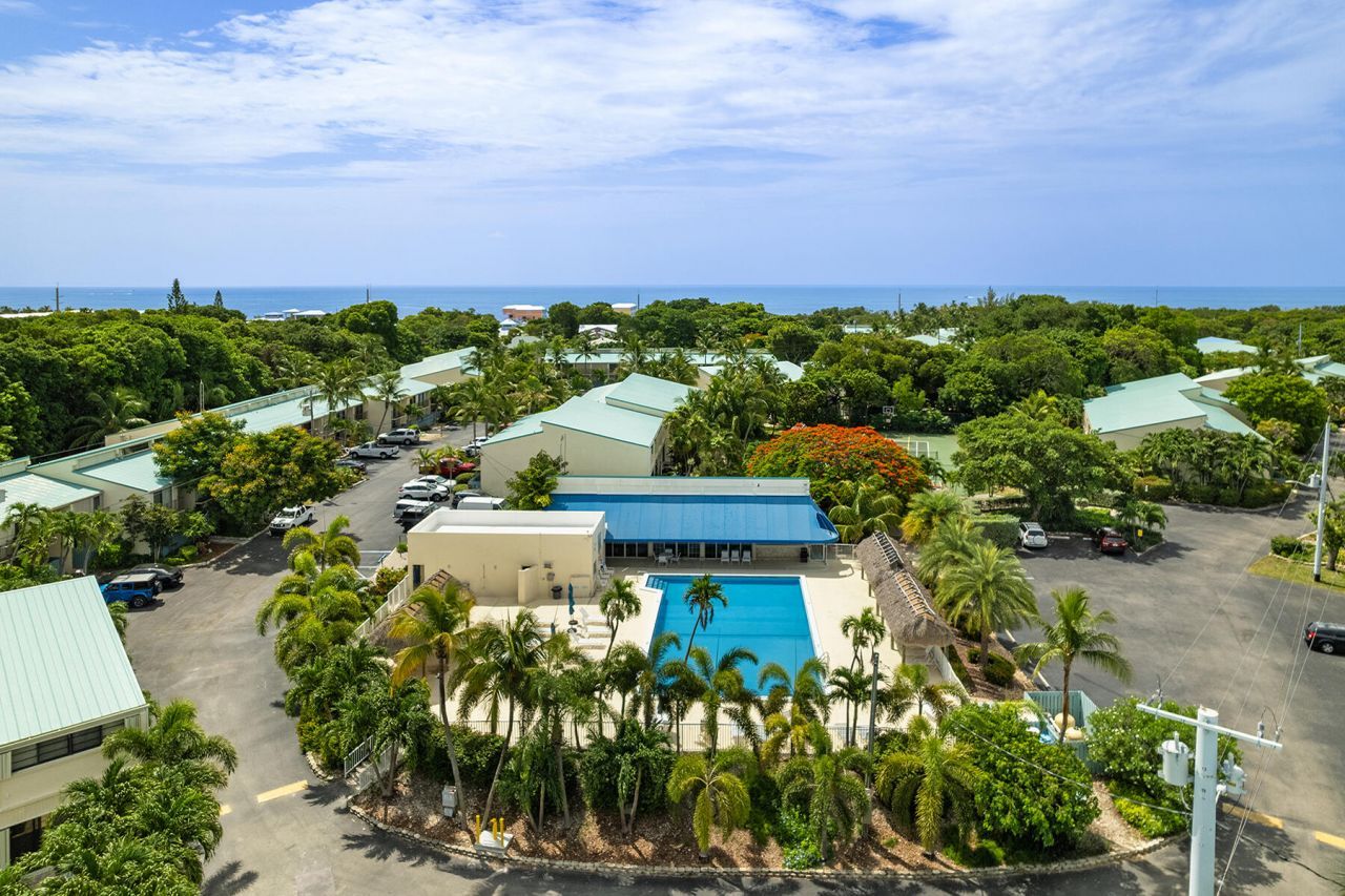 87200 Overseas Highway, Unit B9, Islamorada, FL 33036 Photo