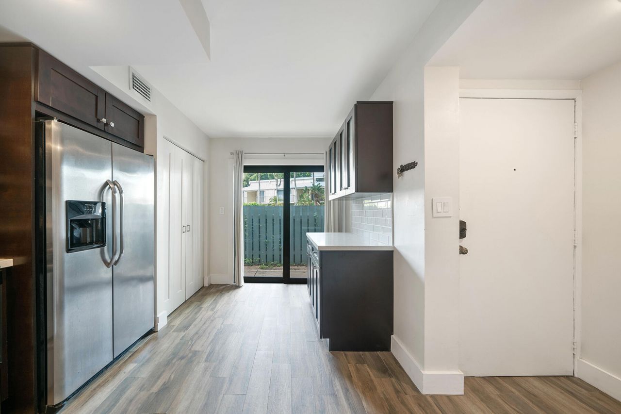 87200 Overseas Highway, Unit B9, Islamorada, FL 33036 Photo