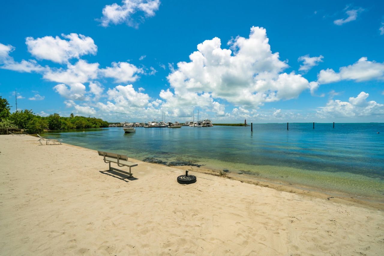 87200 Overseas Highway, Unit B9, Islamorada, FL 33036 Photo