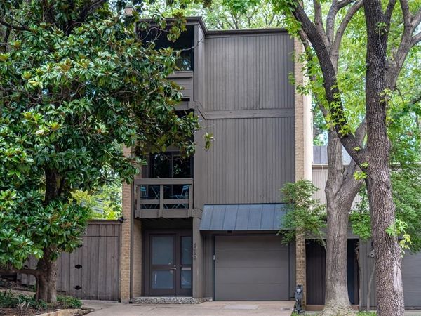 4030 Buena Vista Street, Dallas, TX 75204