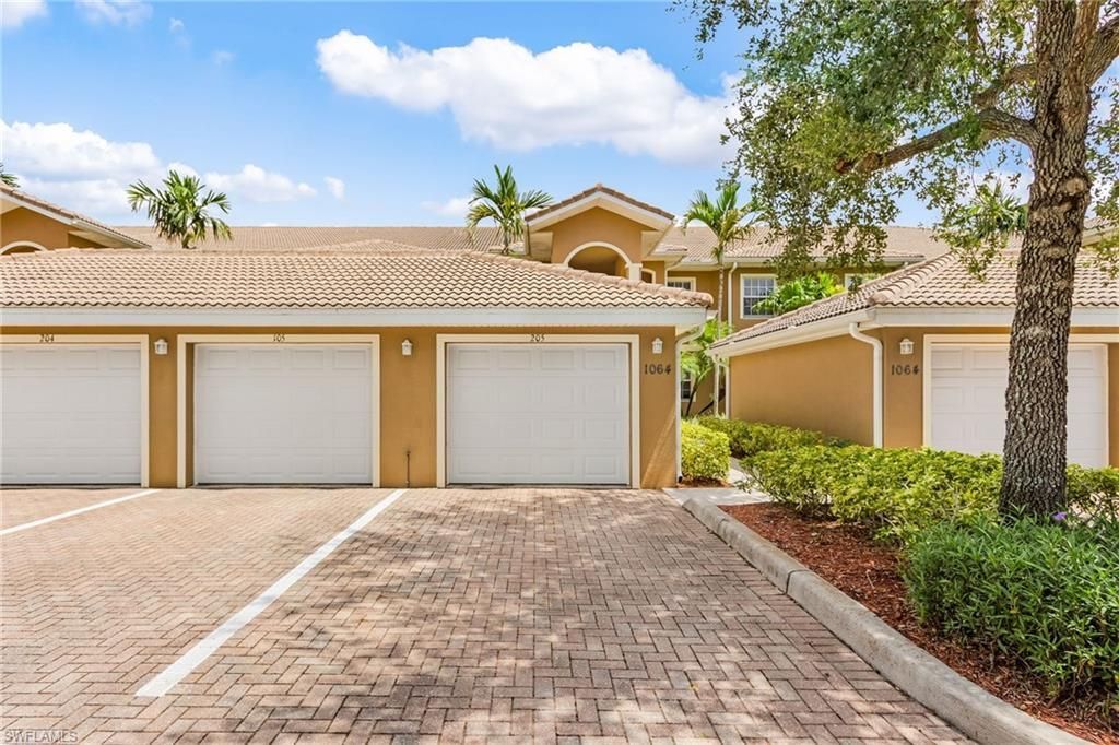 1064 Winding Pines Cir, Unit 205, Cape Coral, FL 33909 Photo