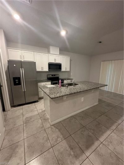 328 Jacaranda Pkwy E, Cape Coral, FL 33909 Photo