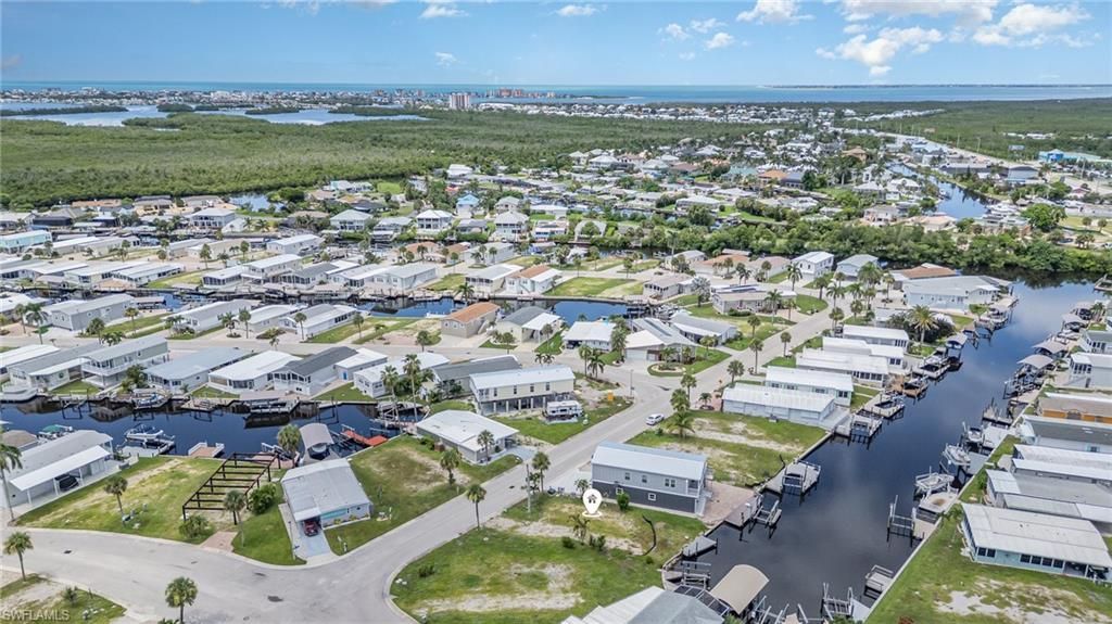 11280 Dogwood Ln, Fort Myers Beach, FL 33931 Photo