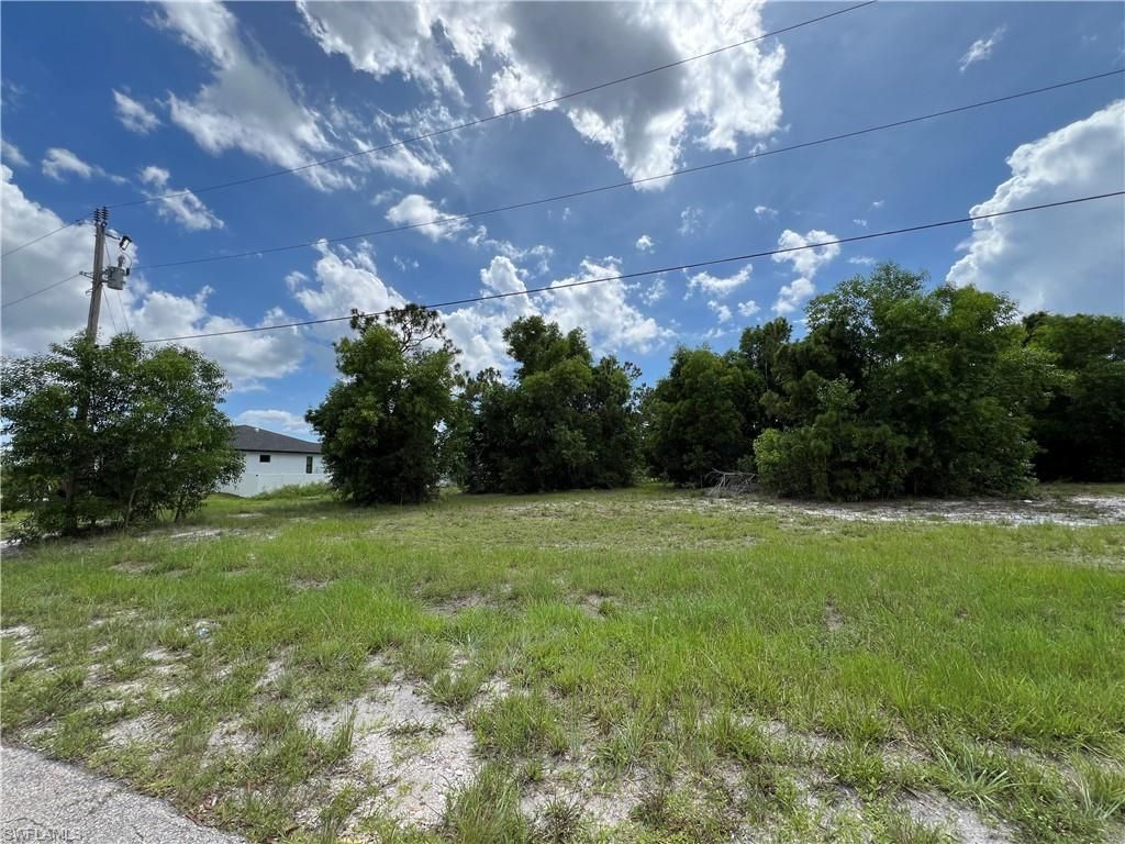 4706 NW 38th Ave, Cape Coral, FL 33993 Photo