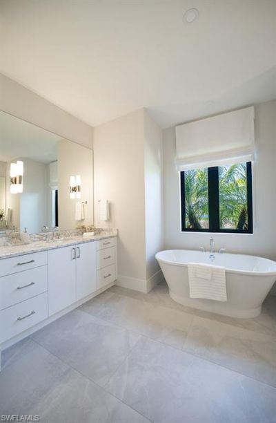 2950 Coco Lakes Way, Naples, FL 34105 Photo