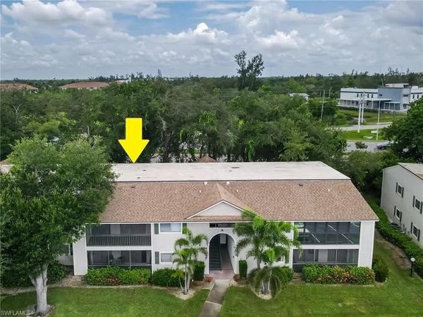 8041 S Woods CIR, Unit 14, FORT MYERS, FL 33919