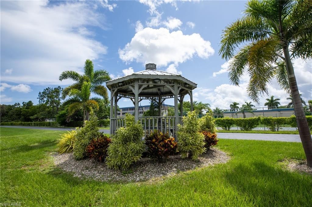 8041 S Woods Cir, Unit 14, Fort Myers, FL 33919 Photo