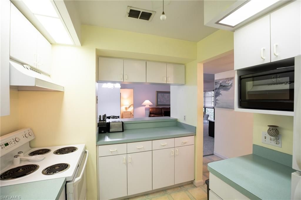 8041 S Woods Cir, Unit 14, Fort Myers, FL 33919 Photo