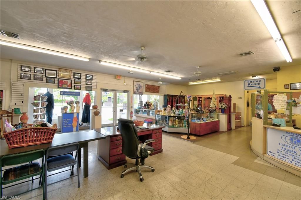 15 Homestead Rd S, Lehigh Acres, FL 33936 Photo