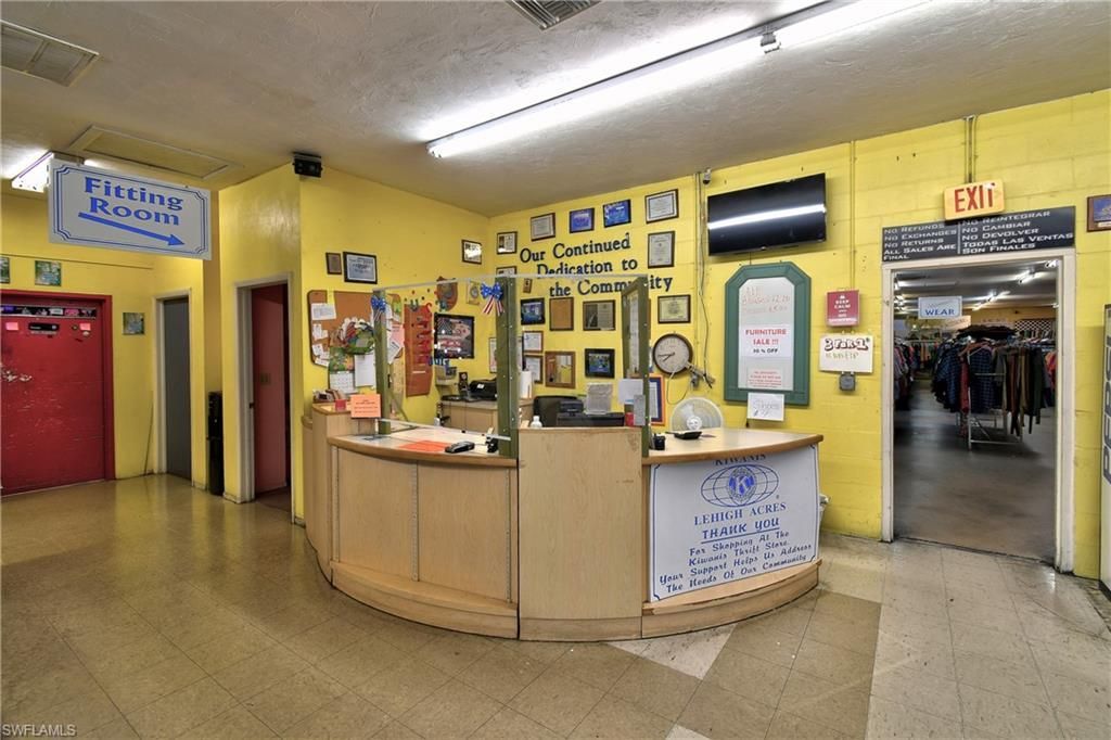 15 Homestead Rd S, Lehigh Acres, FL 33936 Photo