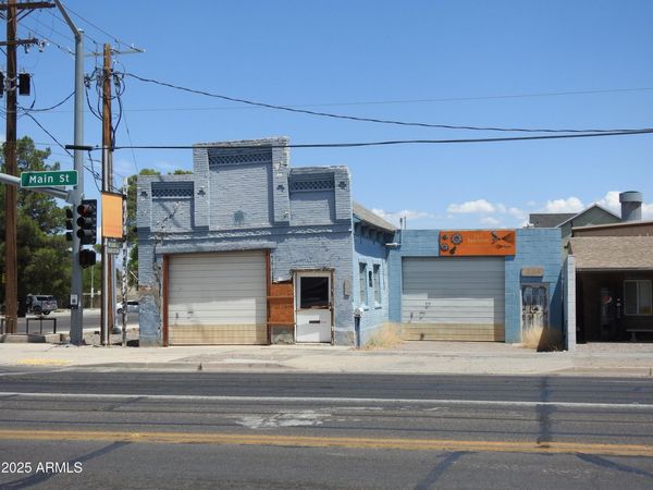 3996 W MAIN Street, Thatcher, AZ 85552