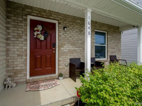 1648 Golfview Drive, Ypsilanti Twp, MI 48198