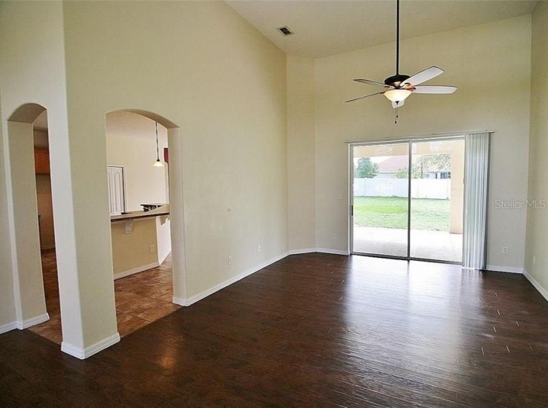 36310 Cavalier, Grand Island, FL 32735 Photo