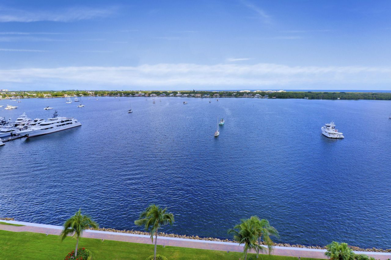 130 Lakeshore Drive, Unit 1121, North Palm Beach, FL 33408 Photo