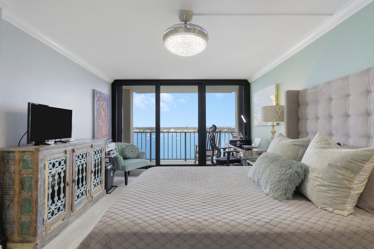 130 Lakeshore Drive, Unit 1121, North Palm Beach, FL 33408 Photo