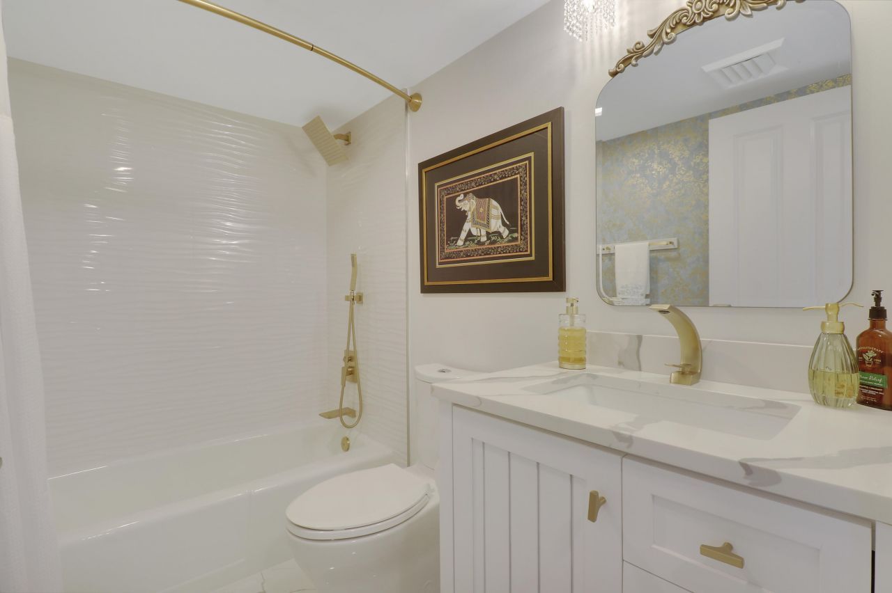 130 Lakeshore Drive, Unit 1121, North Palm Beach, FL 33408 Photo