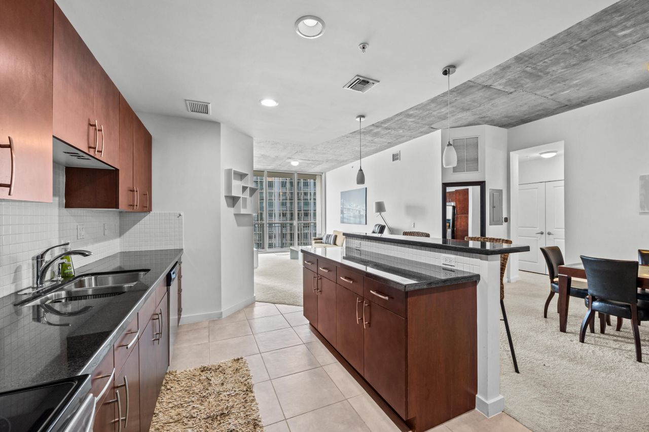 300 S Australian Avenue, Unit 1106, West Palm Beach, FL 33401 Photo