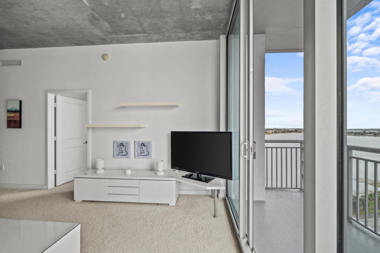 300 S Australian Avenue, Unit 1106, West Palm Beach, FL 33401 Photo