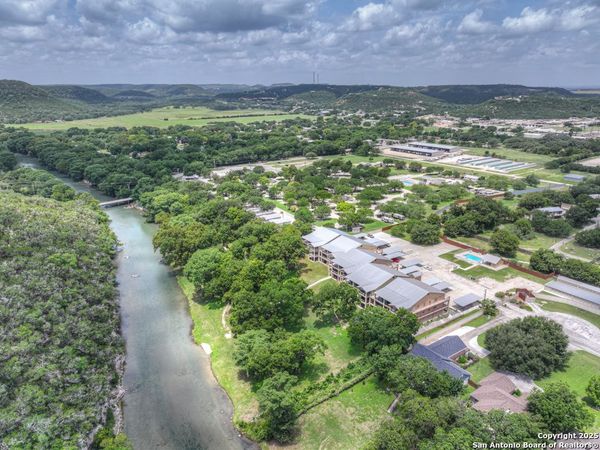 540 River Run, Unit APT 305, New Braunfels, TX 78132