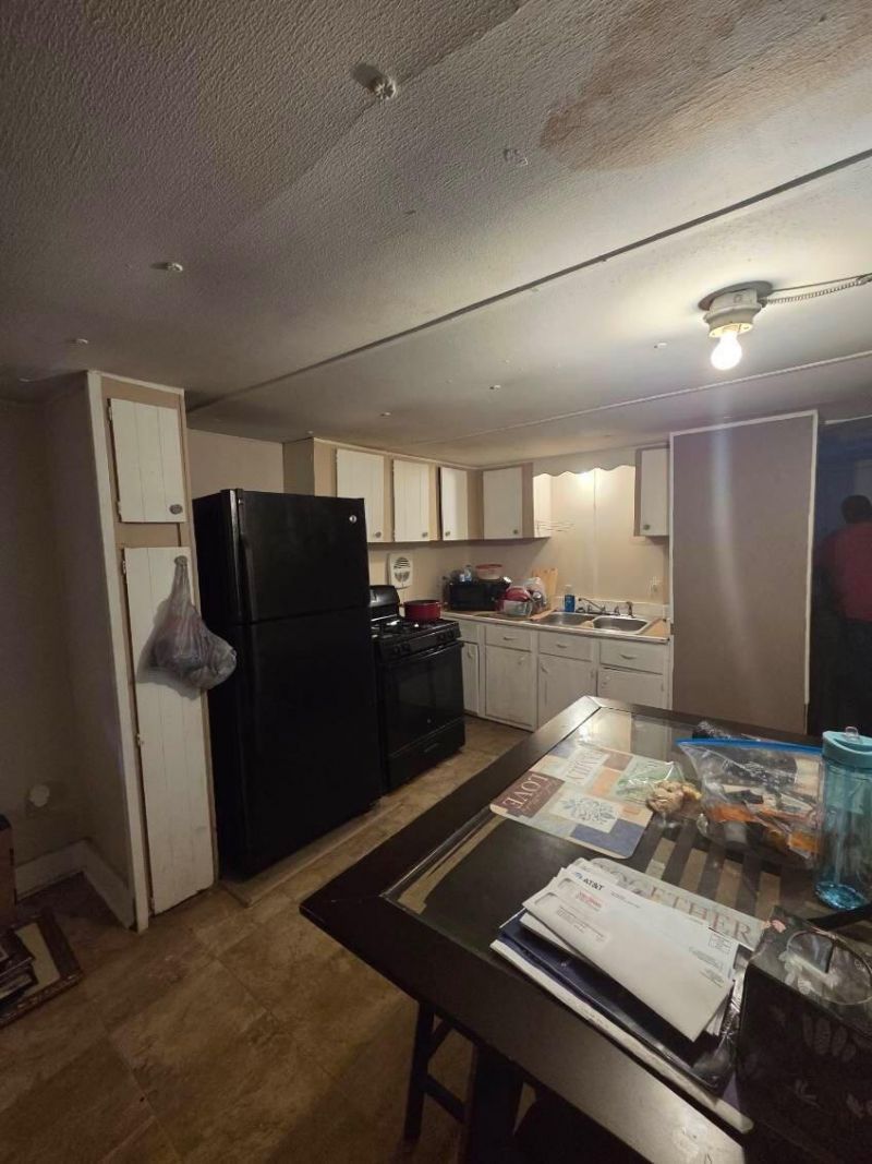 925 Chitwood Street Photo 4