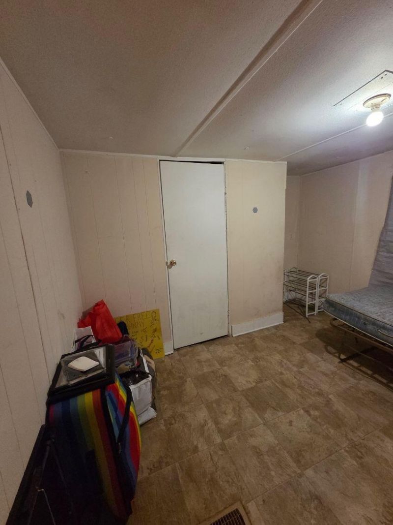 925 Chitwood Street Photo 5