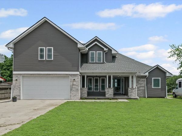 103 S 1st Street, Strawn, IL 61775