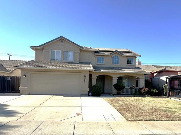 2613 Medinah Court, Modesto, CA 95355