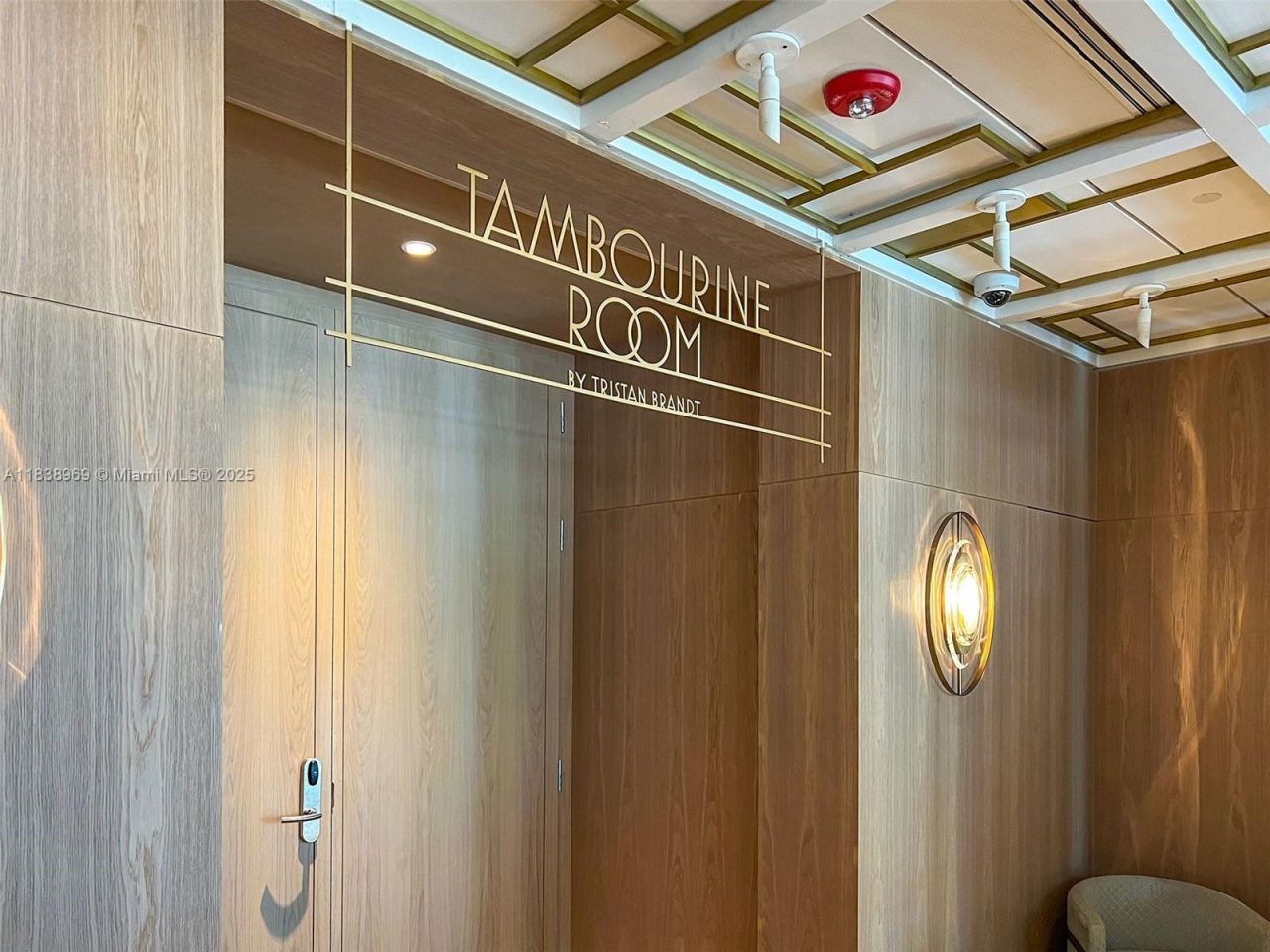 6799 Collins Ave, Unit 804, Miami Beach, FL 33141 Photo