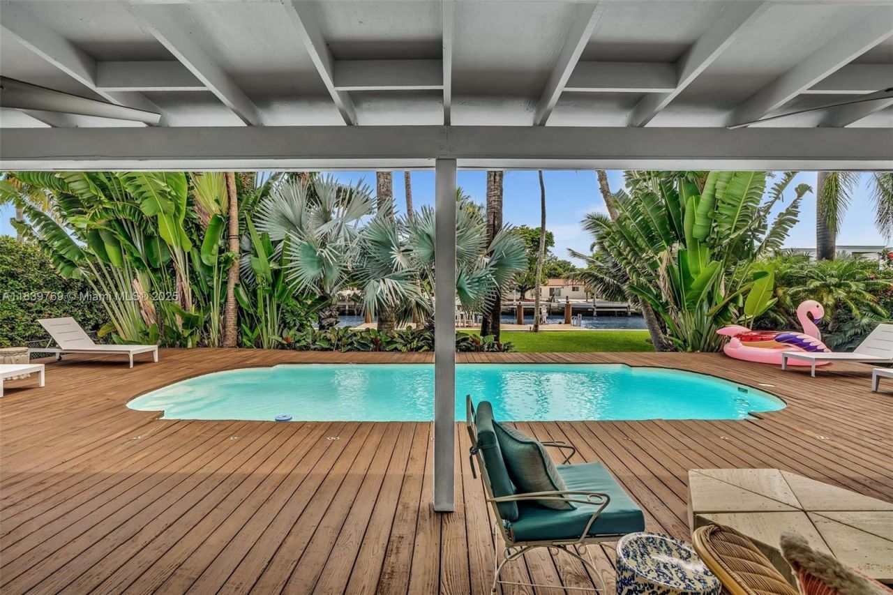 924 Belle Meade Island Dr, Miami, FL 33138 Photo