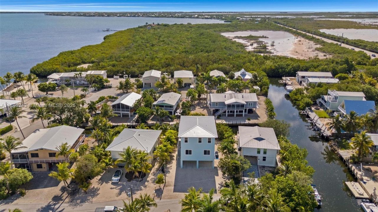 142 Peg Leg Ln, Lower Keys, FL 33042 Photo