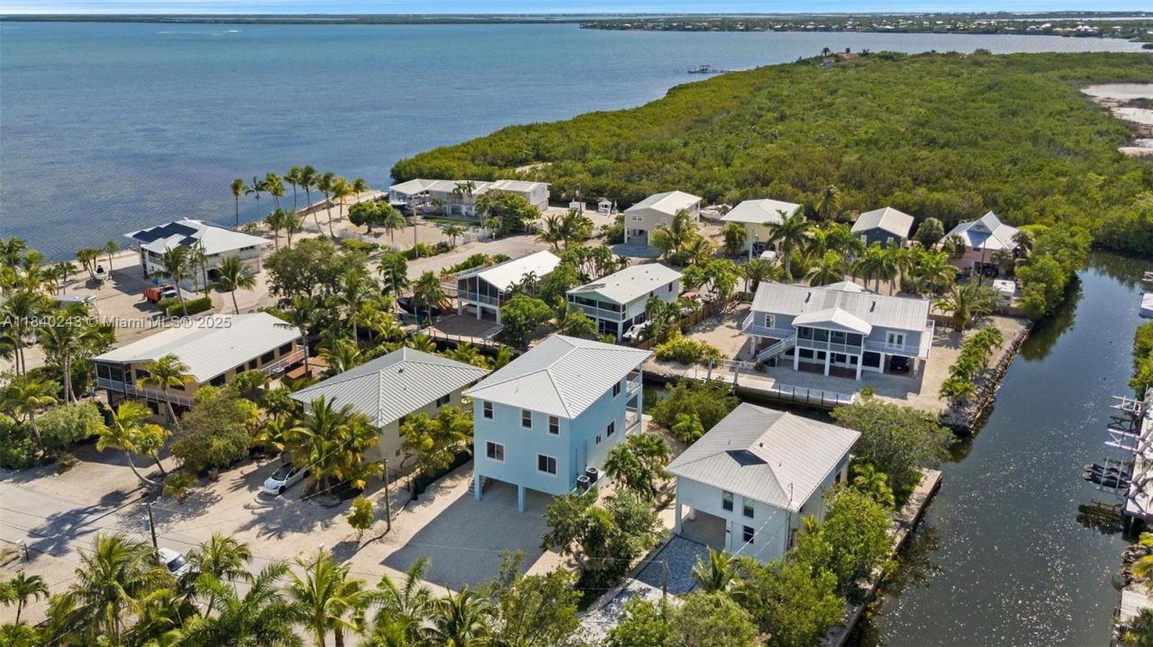 142 Peg Leg Ln, Lower Keys, FL 33042 Photo