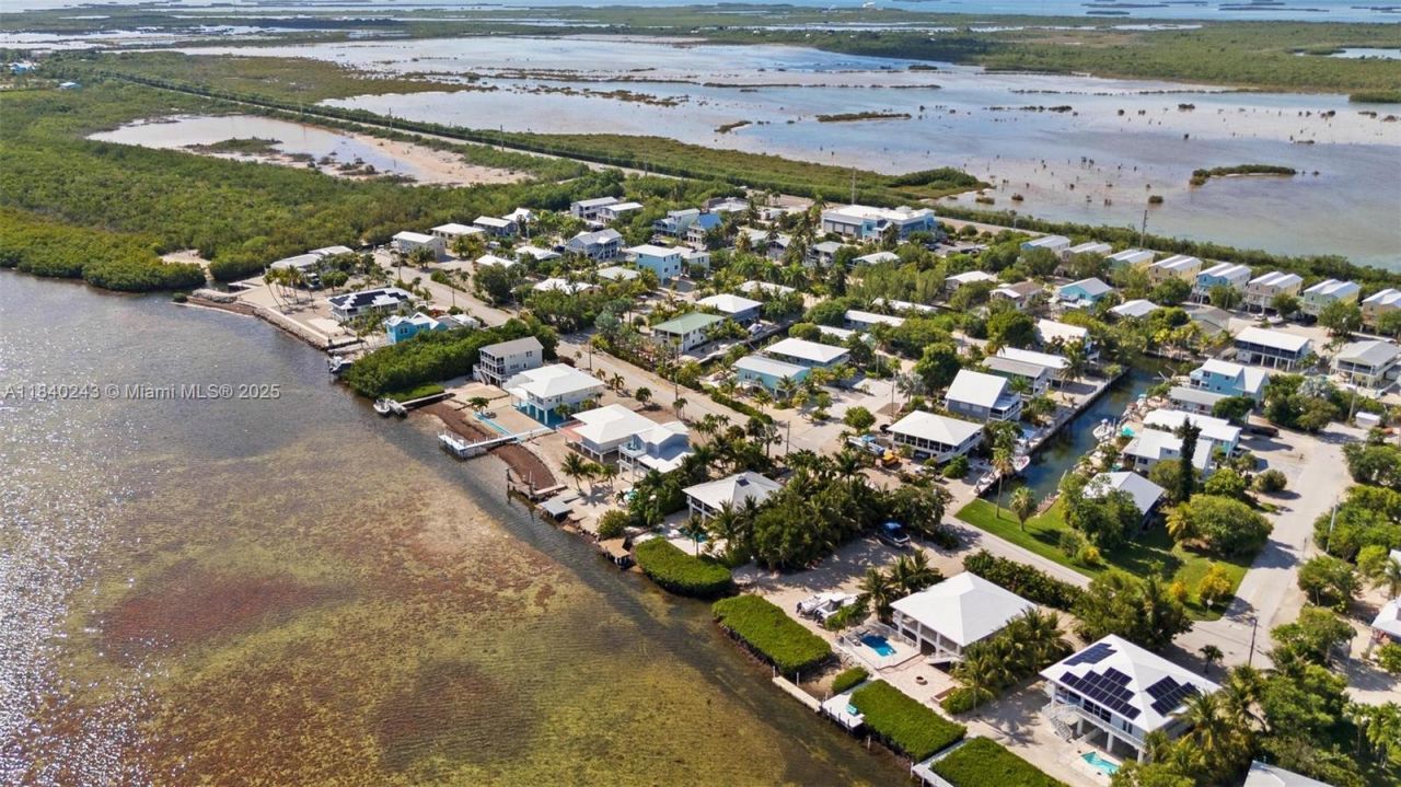 142 Peg Leg Ln, Lower Keys, FL 33042 Photo