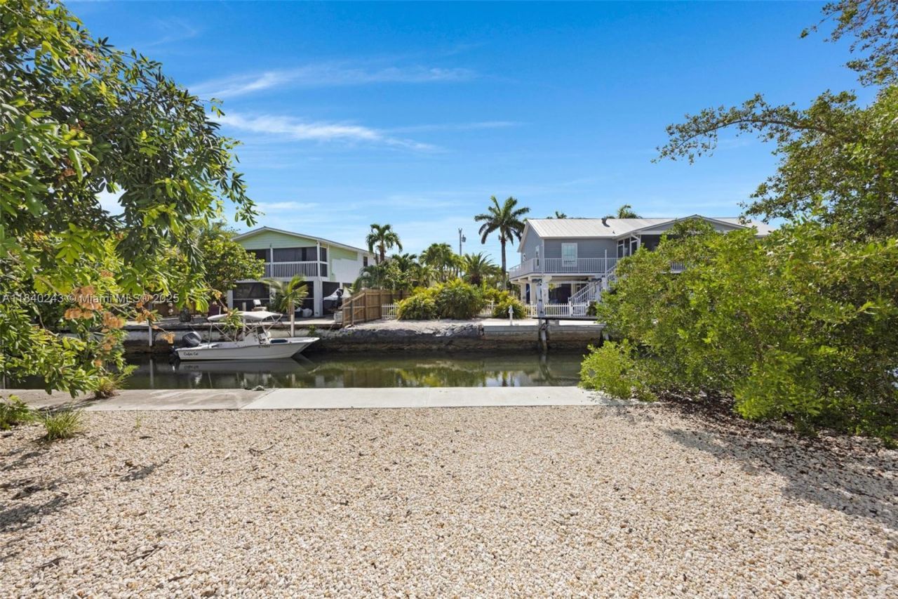 142 Peg Leg Ln, Lower Keys, FL 33042 Photo