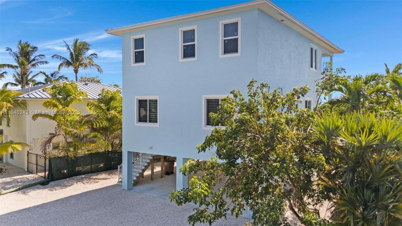 142 Peg Leg Ln, Lower Keys, FL 33042 Photo