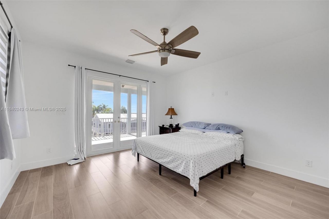 142 Peg Leg Ln, Lower Keys, FL 33042 Photo