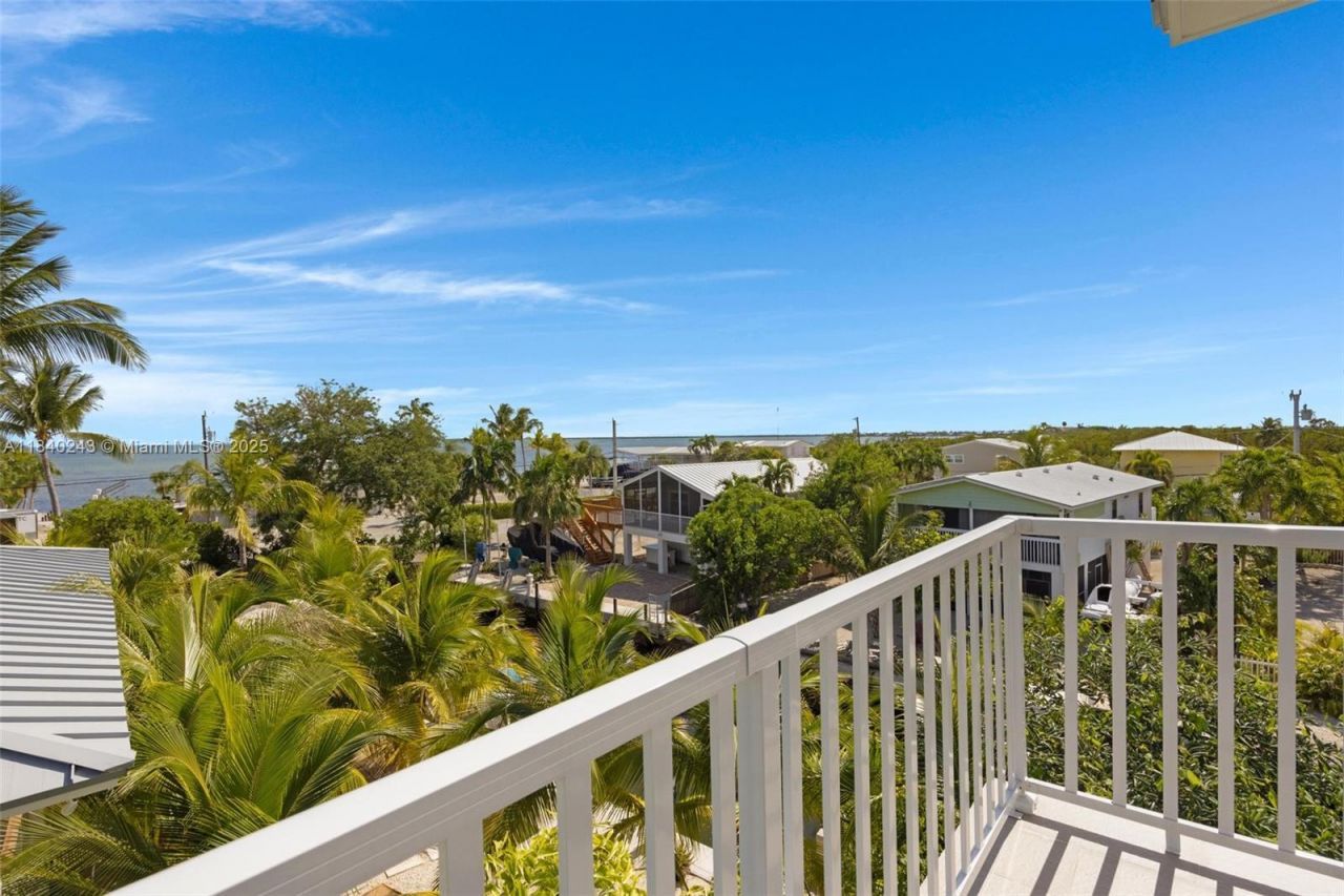 142 Peg Leg Ln, Lower Keys, FL 33042 Photo