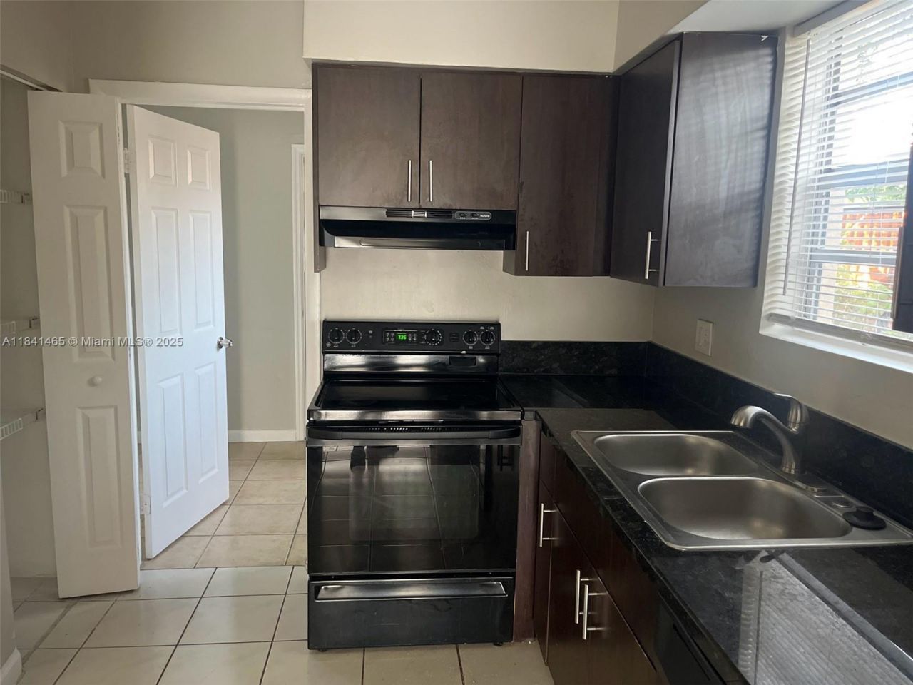 7420 N Farragut St, Hollywood, FL 33024 Photo