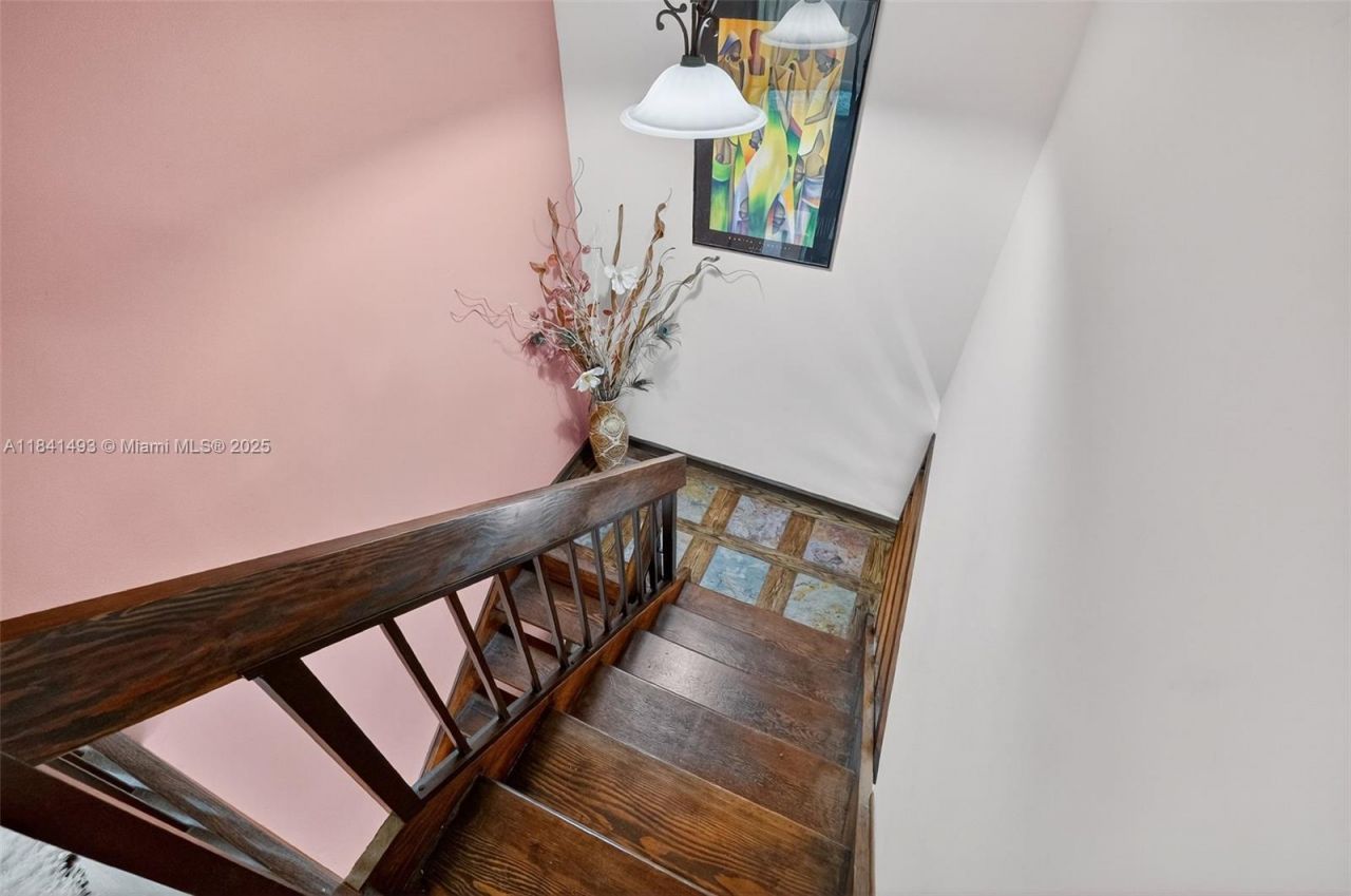 3402 Torremolinos Ave, Unit F-35, Doral, FL 33178 Photo