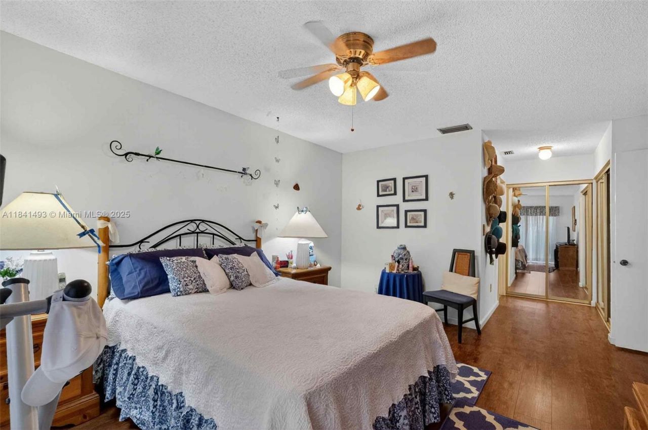 3402 Torremolinos Ave, Unit F-35, Doral, FL 33178 Photo